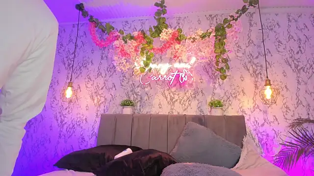 Bonny and carrot online show from 04/01/26, 11:01