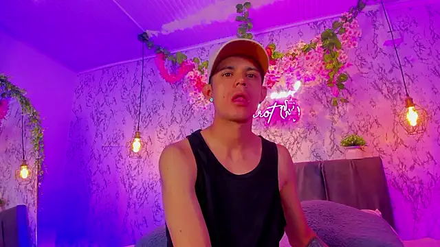 Bonny and carrot online show from 03/16/26, 07:27