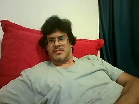 AgneloFly online show from 04/23/26, 01:45