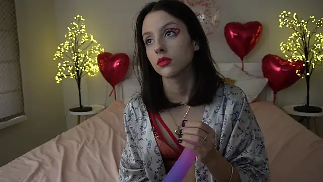 AnnaElys online show from 02/11/25, 12:58