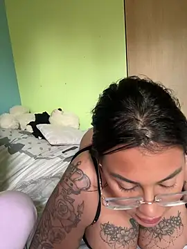 MelissathequeenOff online show from 04/27/26, 03:54