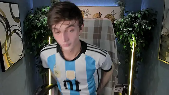 John Weasley online show from 09/14/25, 09:26