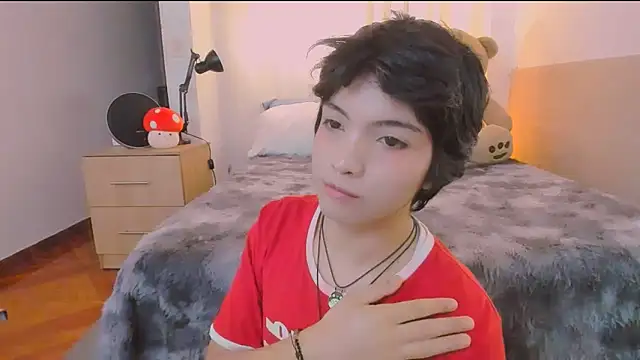 AllanYong18 online show from 03/22/26, 08:16