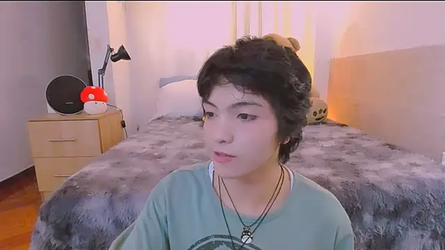 AllanYong18 online show from 03/21/26, 06:58