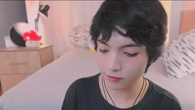 AllanYong18 online show from 03/10/26, 09:35