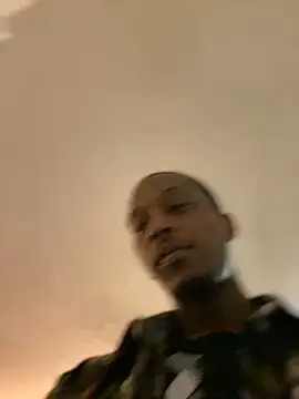 bon3z-n-tingz online show from 02/21/25, 11:54