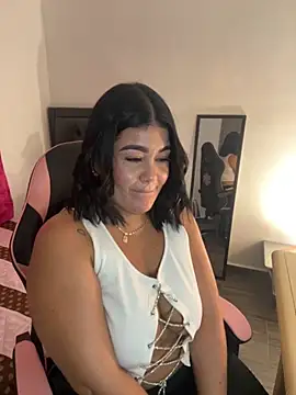 karla hotgirl online show from 09/18/25, 02:14