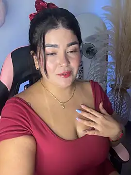 karla hotgirl online show from 06/04/26, 01:43