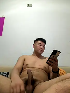 Snapshot of zxb757369 chatting on 11/26/25, 02:06 zxb757369 online show from 11/26/25, 02:06