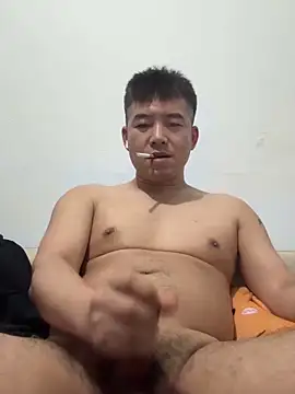 Snapshot of zxb757369 chatting on 11/23/25, 02:38 zxb757369 online show from 11/23/25, 02:38