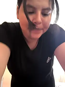 morecita29 online show from 12/18/25, 04:11