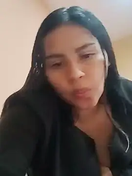 Snapshot of morecita29 chatting on 02/16/25, 10:33 morecita29 online show from 02/16/25, 10:33