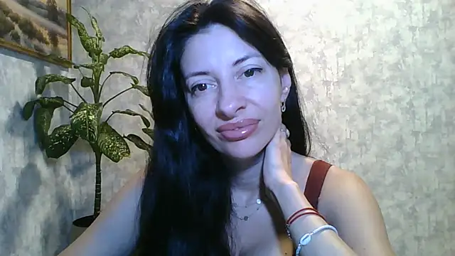 Snapshot of LissaBlossom chatting on 07/05/26, 04:19 LissaBlossom online show from 07/05/26, 04:19