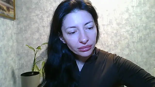 LissaBlossom online show from 05/18/26, 05:13