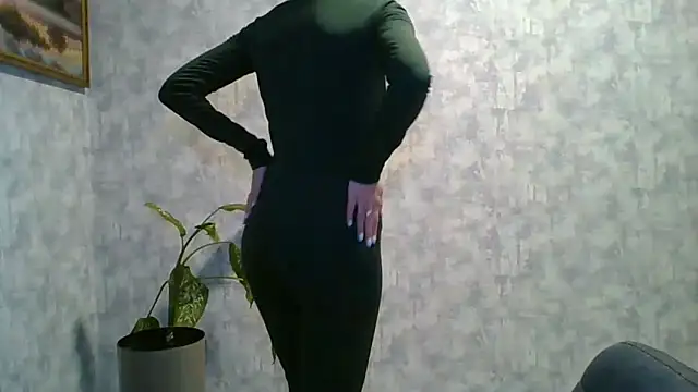LissaBlossom online show from 05/03/26, 02:38