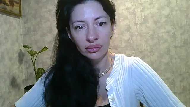 Snapshot of LissaBlossom chatting on 06/03/26, 02:23 LissaBlossom online show from 06/03/26, 02:23