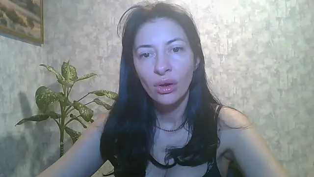 LissaBlossom online show from 12/01/25, 06:25