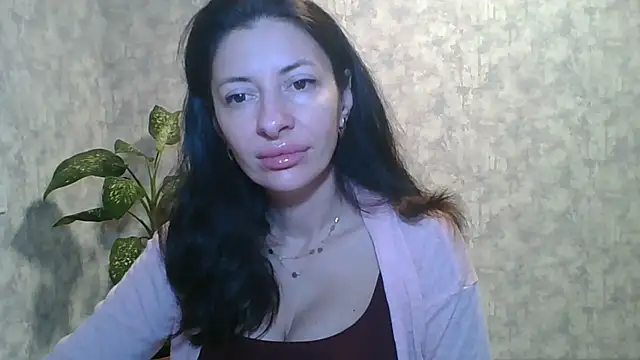 LissaBlossom online show from 09/18/25, 04:37