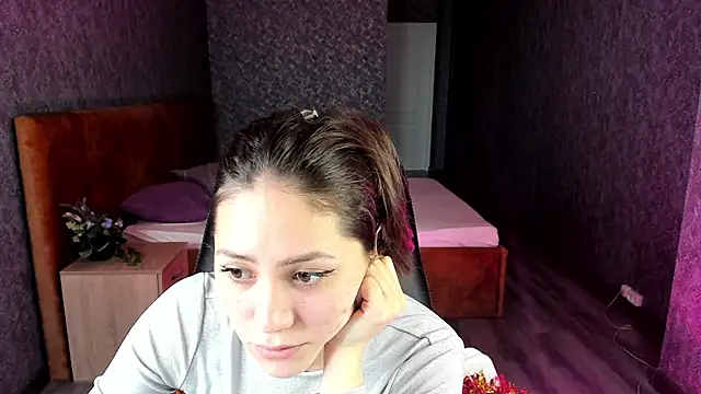 Snapshot of Bellalovesss chatting on 01/14/25, 08:31 Bellalovesss online show from 01/14/25, 08:31