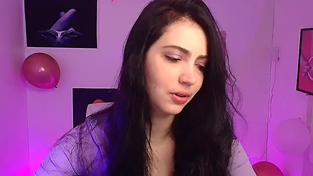 Snapshot of Amalia_amor chatting on 03/10/25, 06:05 Amalia amor online show from 03/10/25, 06:05