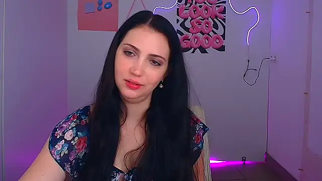 Snapshot of Amalia_amor chatting on 07/24/26, 05:47 Amalia amor online show from 07/24/26, 05:47