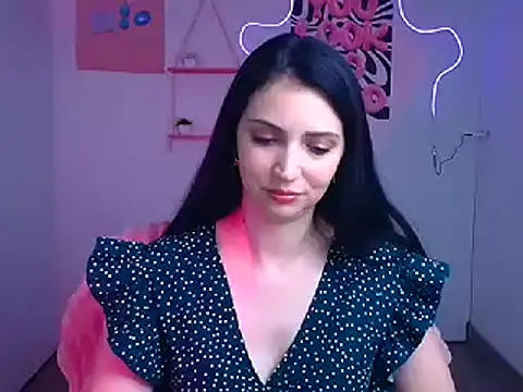 Amalia amor online show from 11/11/25, 12:44