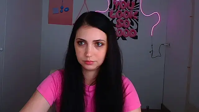 Snapshot of Amalia_amor chatting on 07/06/26, 11:39 Amalia amor online show from 07/06/26, 11:39