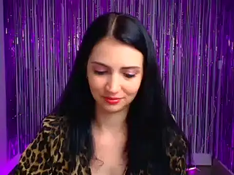 Snapshot of Amalia_amor chatting on 10/05/25, 05:25 Amalia amor online show from 10/05/25, 05:25