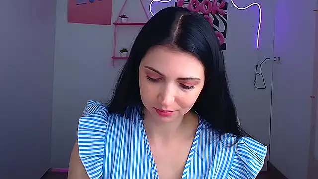 Snapshot of Amalia_amor chatting on 06/18/26, 11:26 Amalia amor online show from 06/18/26, 11:26