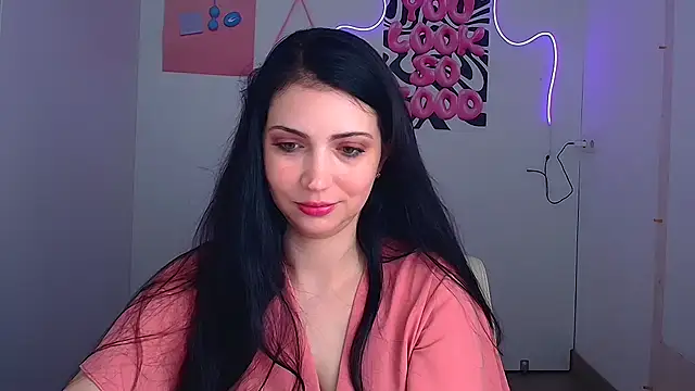 Snapshot of Amalia_amor chatting on 06/17/26, 05:40 Amalia amor online show from 06/17/26, 05:40