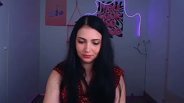 Snapshot of Amalia_amor chatting on 06/30/26, 05:40 Amalia amor online show from 06/30/26, 05:40