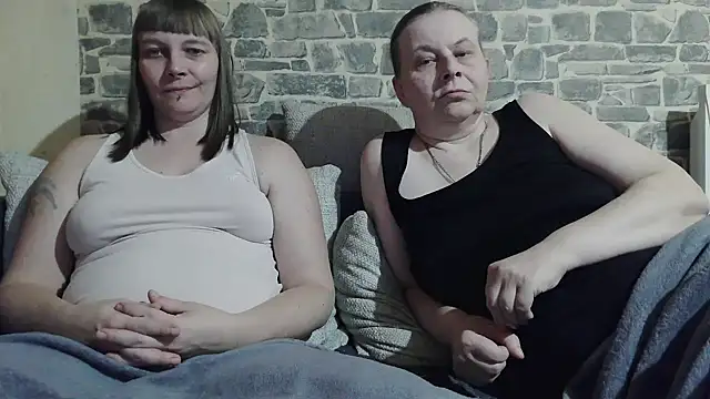 YviEngel87 online show from 11/08/25, 04:21