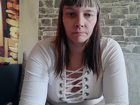 Snapshot of YviEngel87 chatting on 02/20/25, 11:20 YviEngel87 online show from 02/20/25, 11:20