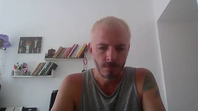 xtrppyx online show from 09/29/25, 10:44
