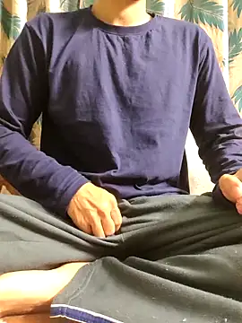 TOPMOON001 online show from 02/11/26, 07:25