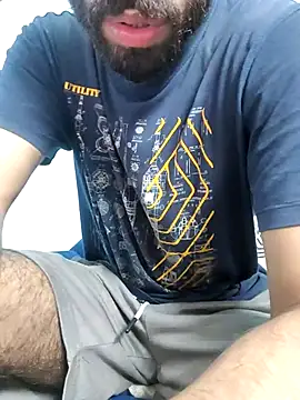 TOPMOON001 online show from 09/30/25, 09:37