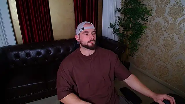 AdamJamesonn online show from 11/28/25, 05:18