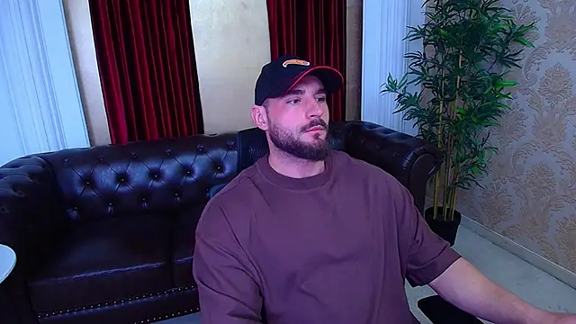 AdamJamesonn online show from 11/05/25, 06:05