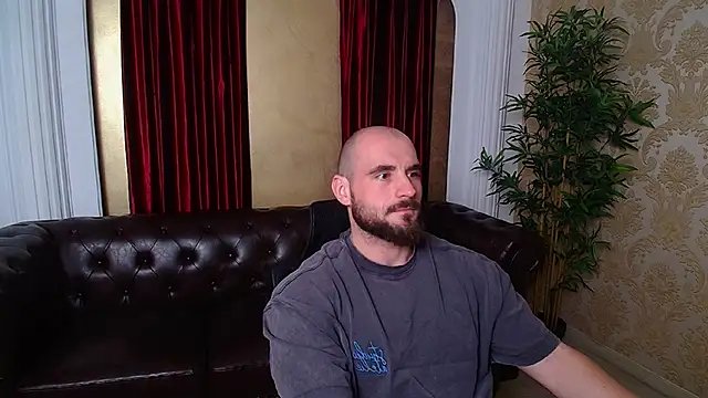 AdamJamesonn online show from 12/16/25, 07:23