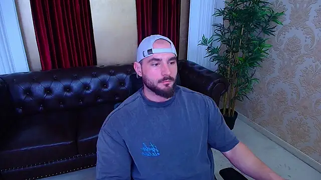 AdamJamesonn online show from 11/06/25, 06:17