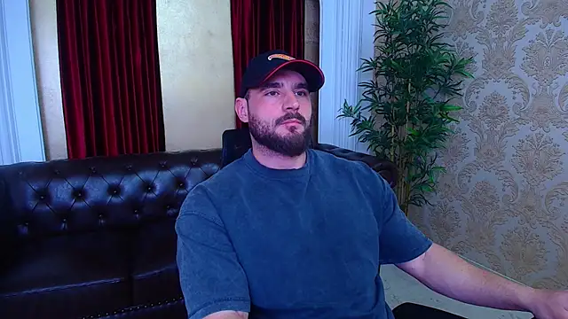 AdamJamesonn online show from 11/08/25, 05:33