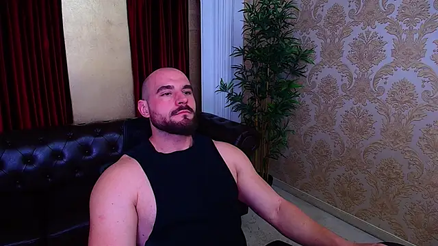 Snapshot of AdamJamesonn chatting on 10/15/25, 04:55 AdamJamesonn online show from 10/15/25, 04:55