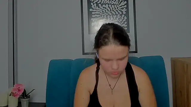 AdeleCruz online show from 02/16/26, 01:21