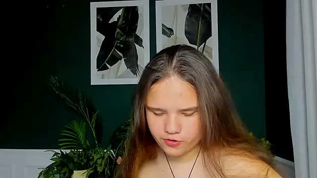 AdeleCruz online show from 05/06/26, 11:58