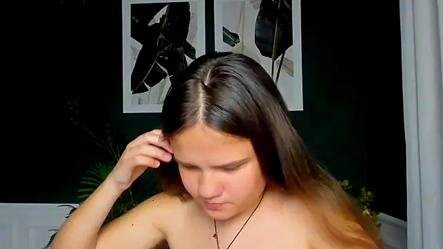AdeleCruz online show from 05/08/26, 12:09