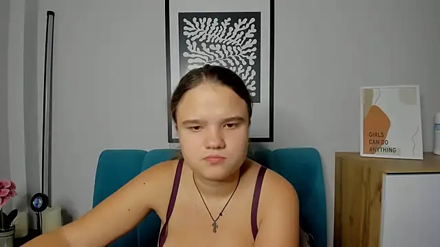 AdeleCruz online show from 11/10/25, 01:05