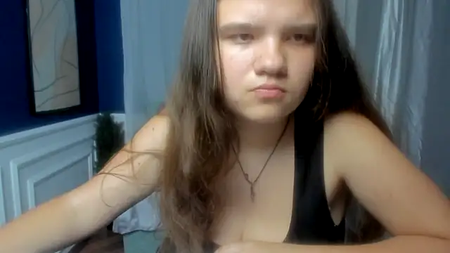 Snapshot of AdeleCruz chatting on 06/06/26, 11:48 AdeleCruz online show from 06/06/26, 11:48