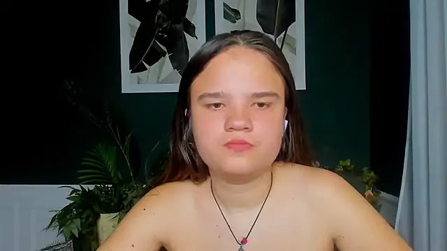 AdeleCruz online show from 05/12/26, 12:00