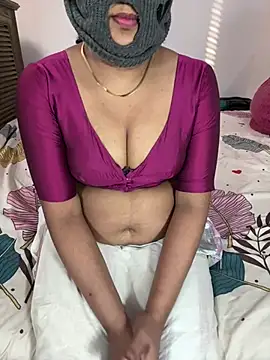 ArathyNambyarMallu online show from 03/10/25, 03:20