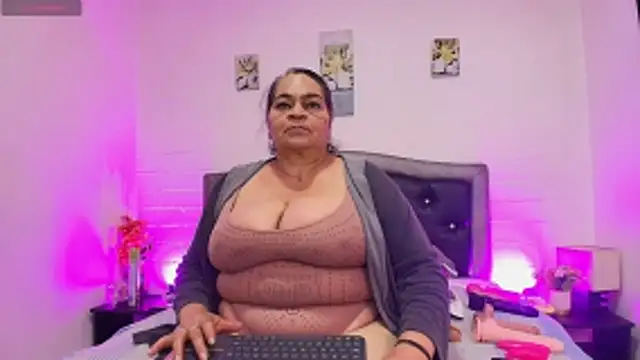 VickyBoobss online show from 06/02/26, 07:14